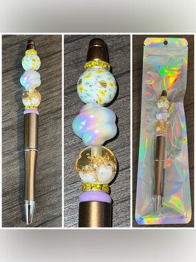 Bee beaded pen